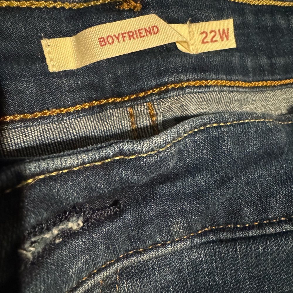 Women’s plus size boyfriend jeans